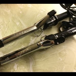 Two con air quality curling tongs in great cond